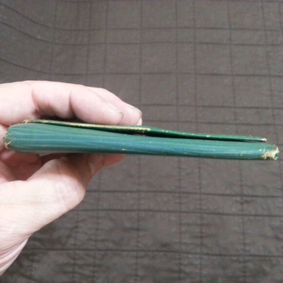 Vintage LV Louis Vuitton Epi Leather Green Key Holder Case Unisex Men's women's - Picture 7 of 12